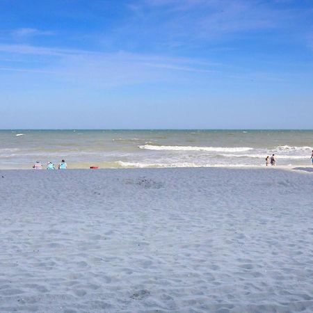 Villa 1604 N Ocean Blvd, 0906 - Ocean Front Sleeps 8 à Myrtle Beach Extérieur photo