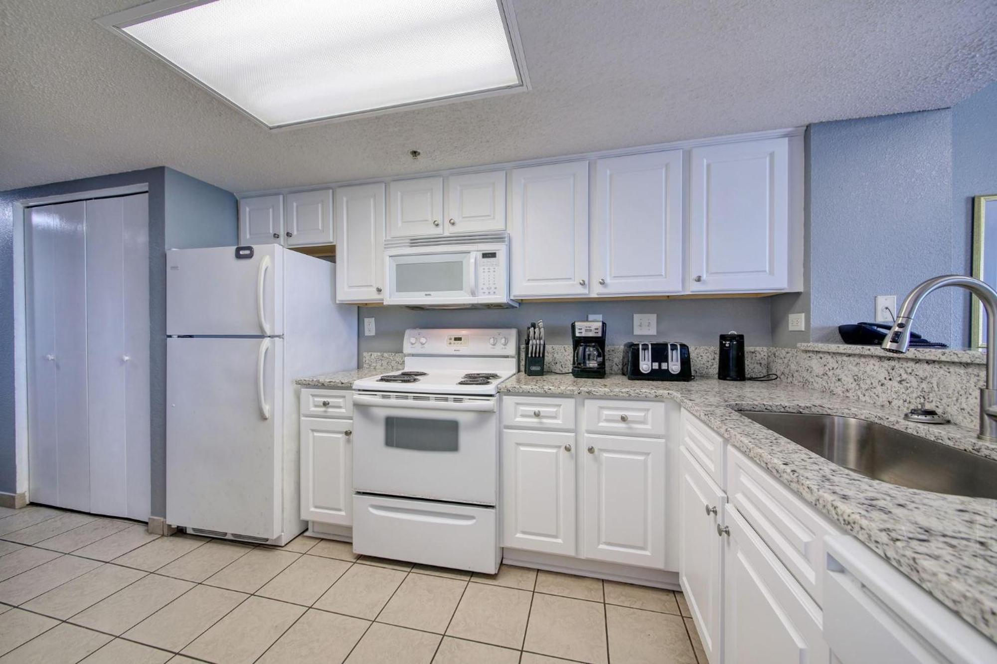 Villa 1604 N Ocean Blvd, 0906 - Ocean Front Sleeps 8 à Myrtle Beach Extérieur photo