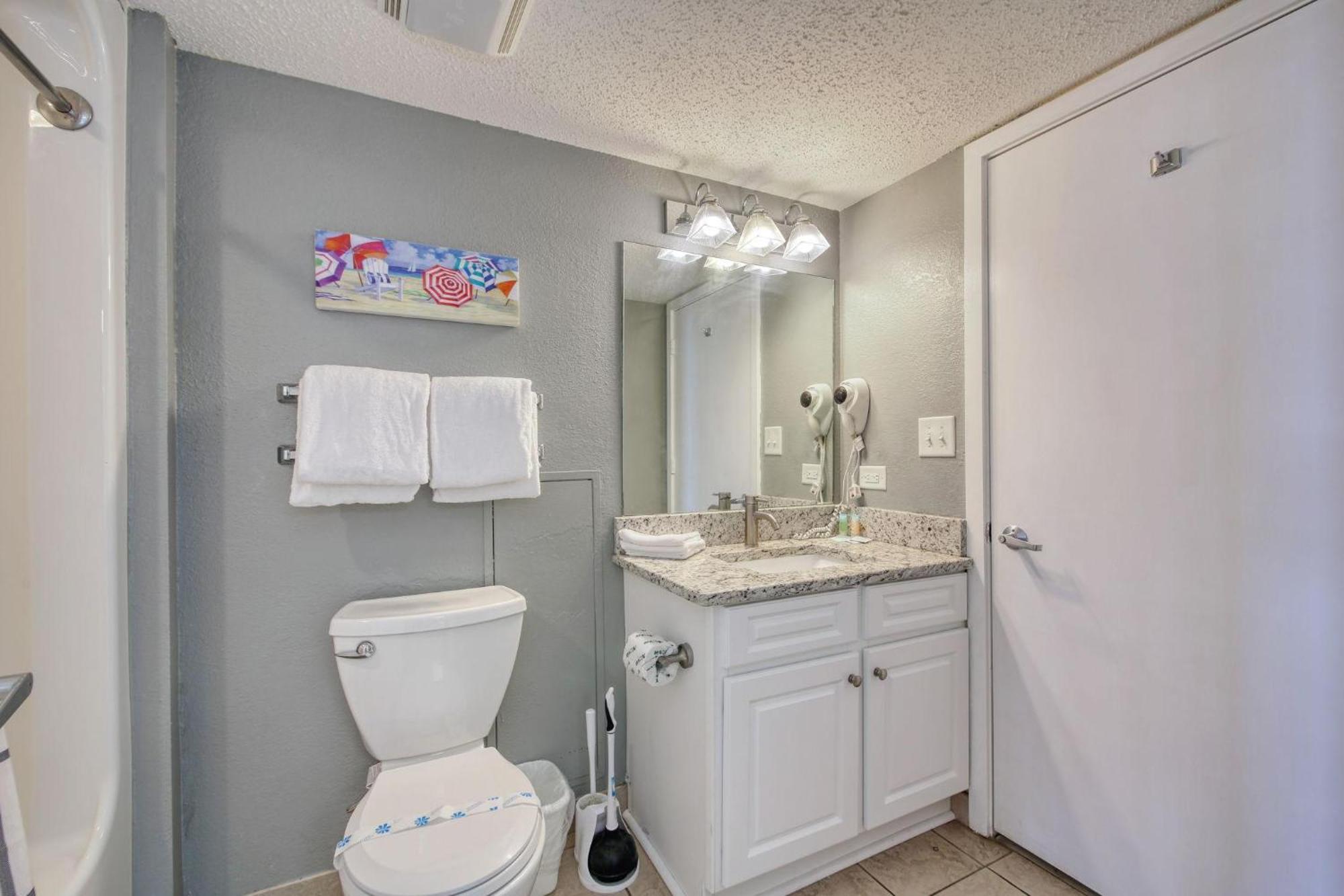 Villa 1604 N Ocean Blvd, 0906 - Ocean Front Sleeps 8 à Myrtle Beach Extérieur photo